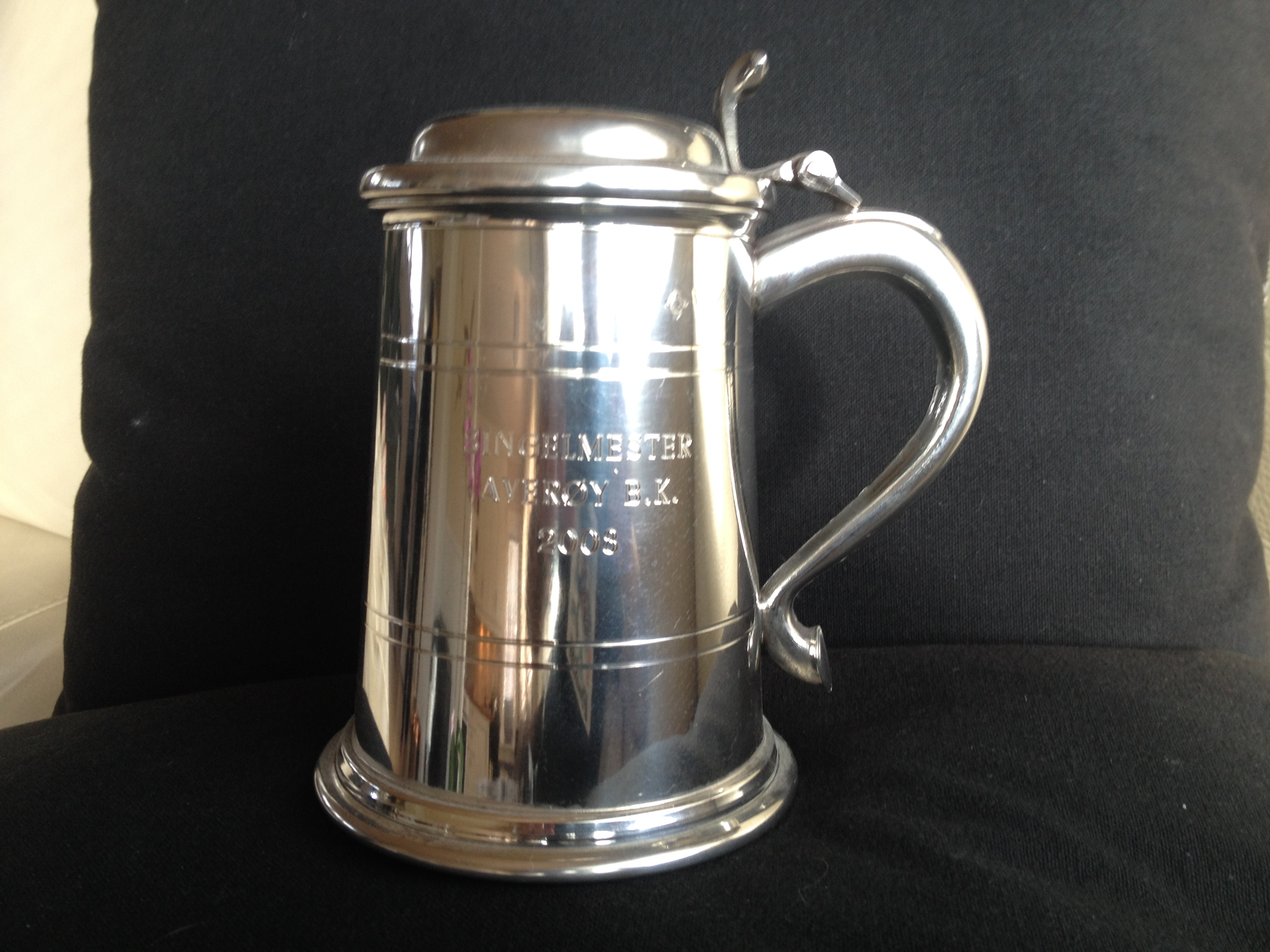 Kampen om singelkruset starter 2. mai