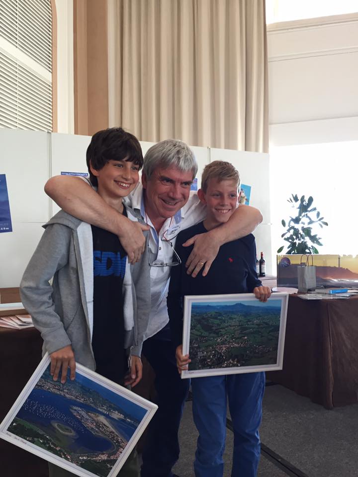 Juniorene spiller i utlandet 