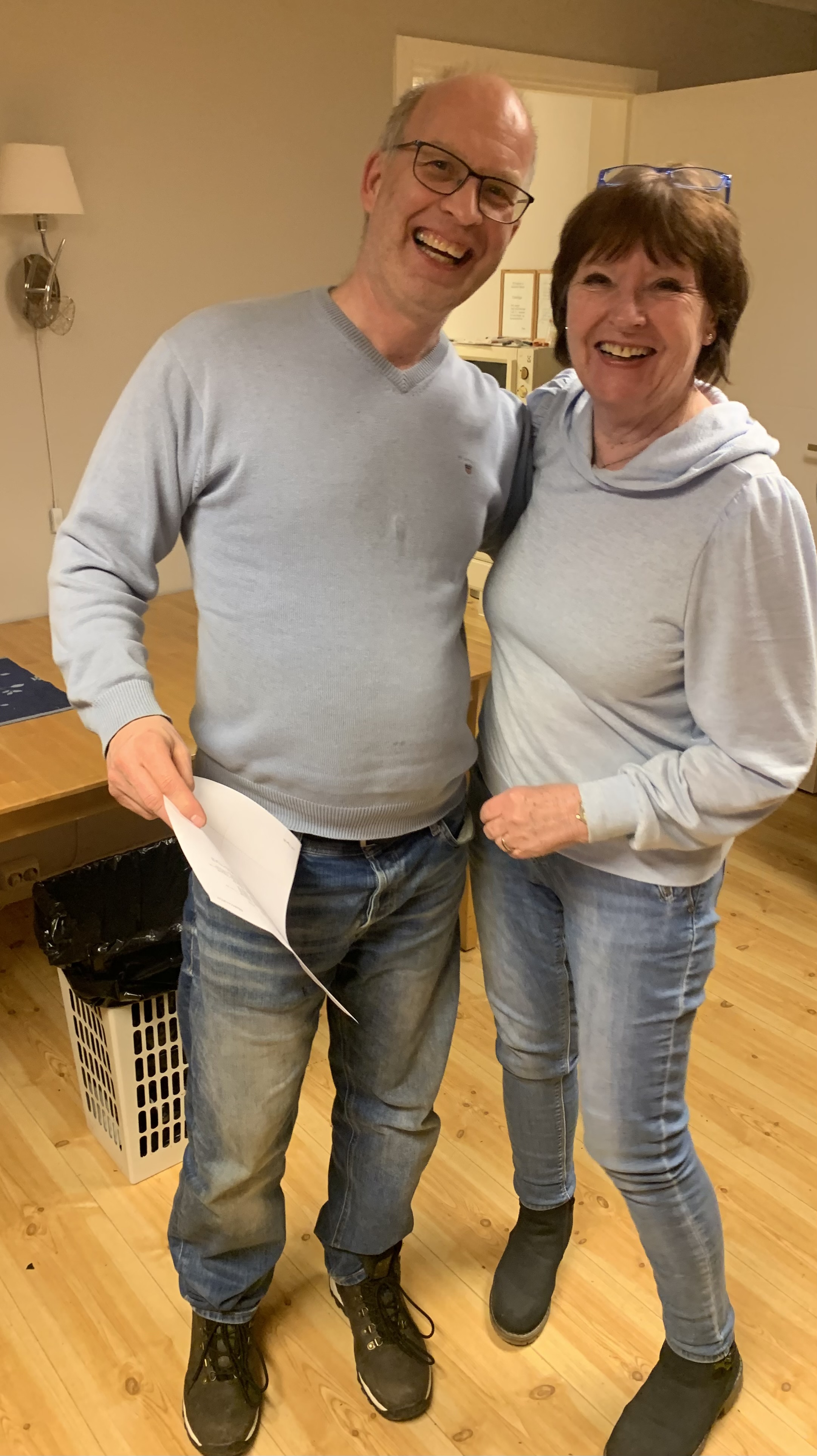 Gratulerer til de glade  vinnerne Liv og Per Oskar! 