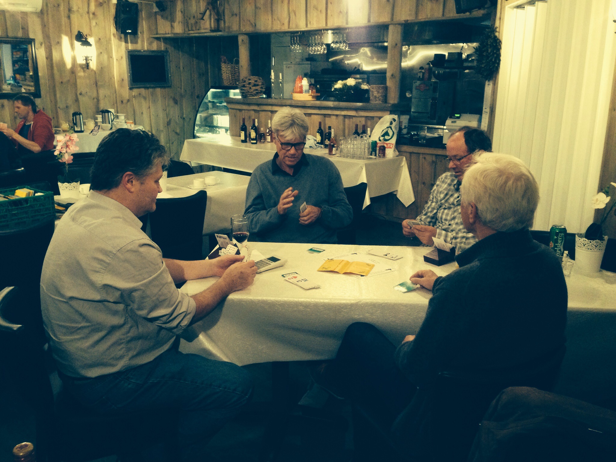 Nils vann singelturneringa med trekt makker